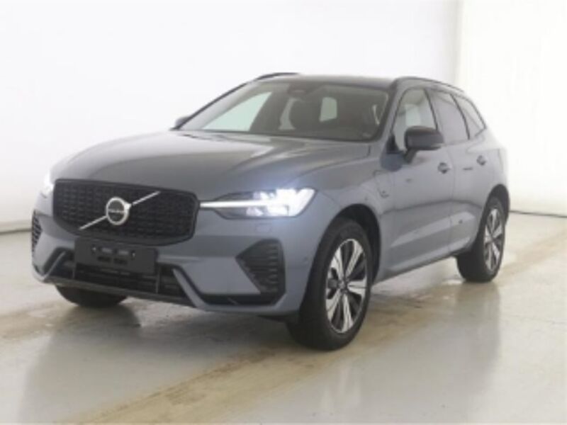 Volvo XC60 Plus Dark Recharge Plug-In Hybrid AWD T6 Twin Engine EU6d StandHZG AHK digitales