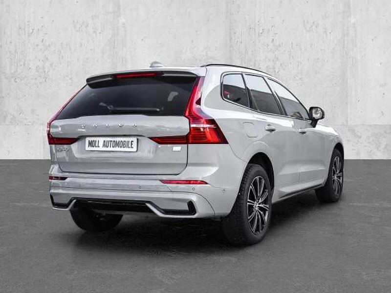 Volvo XC60 Plus Dark Recharge Plug-In Hybrid AWD T8 Twin Engine EU6d StandHZG Leder digital