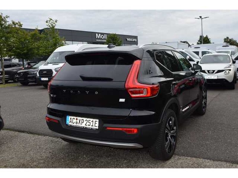 Volvo XC40 Inscription Expression Recharge Plug-In Hybrid 2WD T5 Twin Engine EU6d AHK Navi