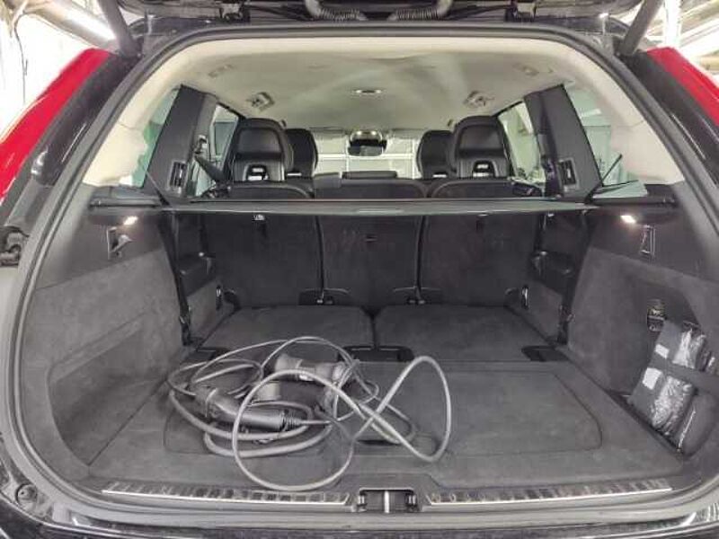 Volvo XC90 Plus Bright Recharge AWD T8 Twin Engine EU6d 7-Sitzer Allrad digitales Cockpit M