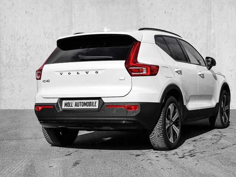 Volvo XC40 Plus Dark Recharge Plug-In Hybrid 2WD T5 Twin Engine EU6d StandHZG Navi digitale