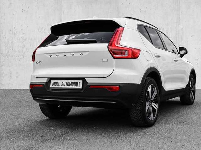 Volvo XC40 Plus Dark Recharge Plug-In Hybrid 2WD T5 Twin Engine EU6d StandHZG Navi digitale