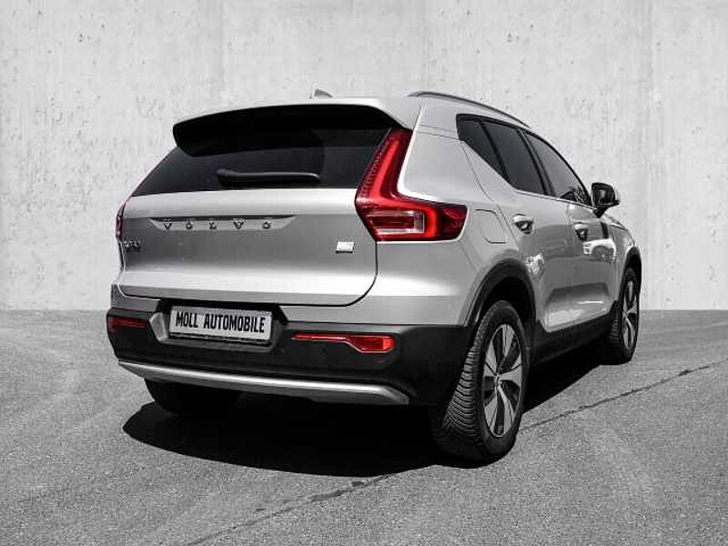 Volvo XC40 Core Recharge Plug-In Hybrid 2WD T5 Twin Engine EU6d StandHZG digitales Cockpit