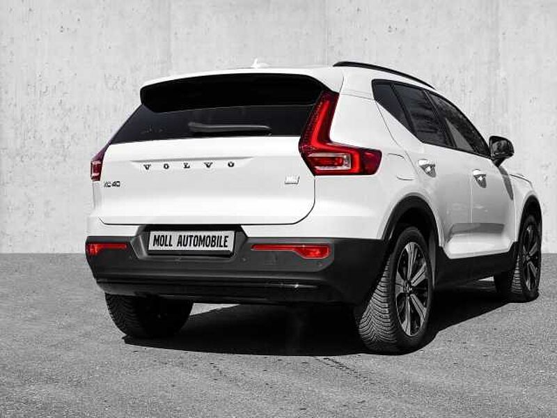 Volvo XC40 Plus Dark Recharge Plug-In Hybrid 2WD T5 Twin Engine EU6d StandHZG Navi digitale