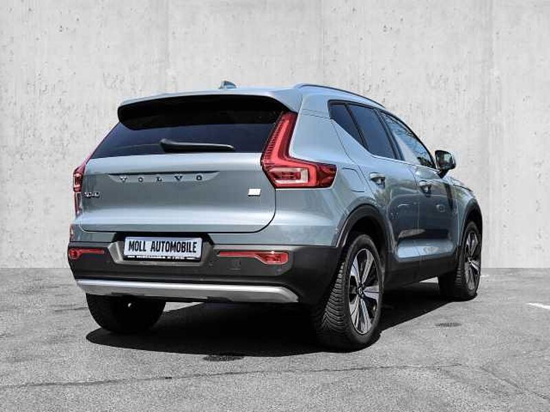 Volvo XC40 Plus Bright Recharge Plug-In Hybrid 2WD T4 Twin Engine EU6d StandHZG Navi digita