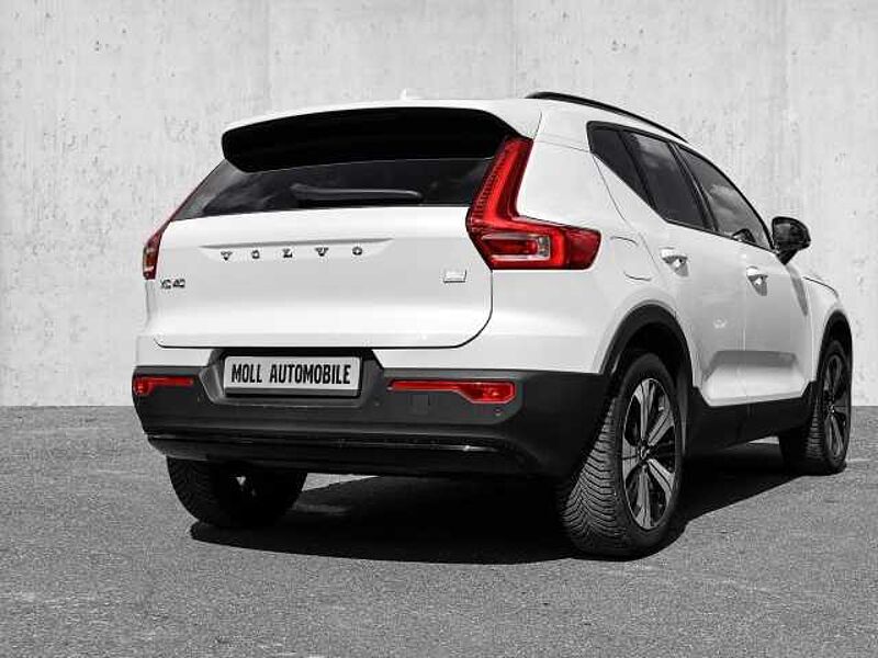 Volvo XC40 Plus Dark Recharge Plug-In Hybrid 2WD T5 Twin Engine EU6d StandHZG Navi digitale