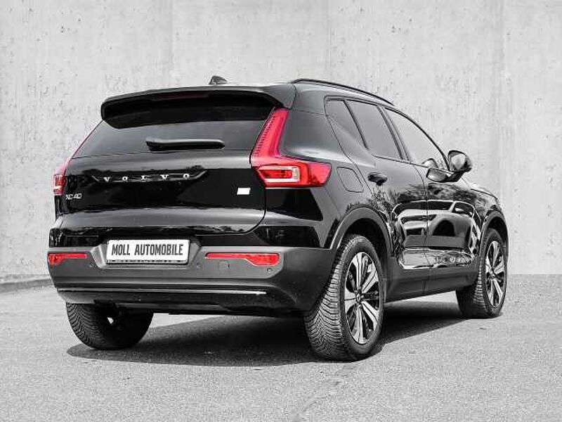 Volvo XC40 Plus Dark Recharge Plug-In Hybrid 2WD T5 Twin Engine EU6d StandHZG Navi digitale