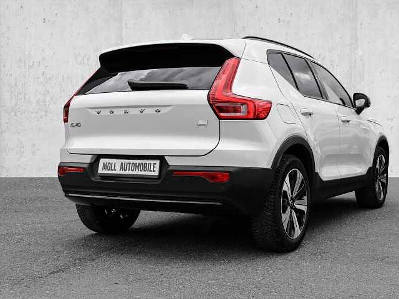 Volvo XC40 Plus Dark Recharge Plug-In Hybrid 2WD T5 Twin Engine EU6d StandHZG Navi digitale