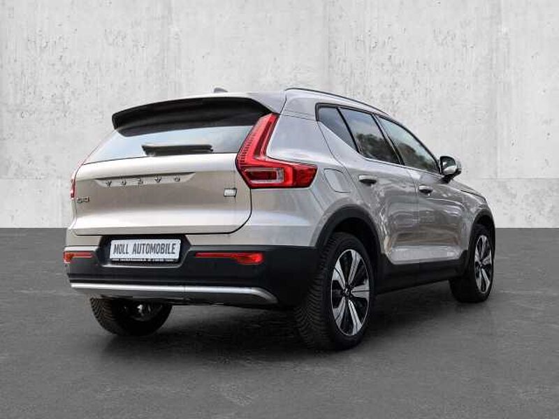 Volvo XC40 Plus Bright Recharge Plug-In Hybrid 2WD T4 Twin Engine EU6d StandHZG Navi digita