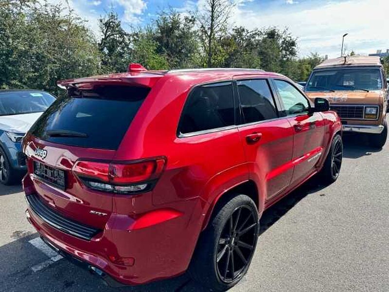 Jeep Grand Cherokee 6.4 V8 HEMI SRT Allrad LPG Verkauf nur an Händler!