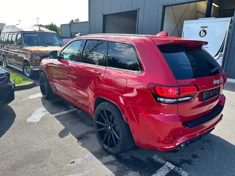 Jeep Grand Cherokee 6.4 V8 HEMI SRT Allrad LPG Verkauf nur an Händler!