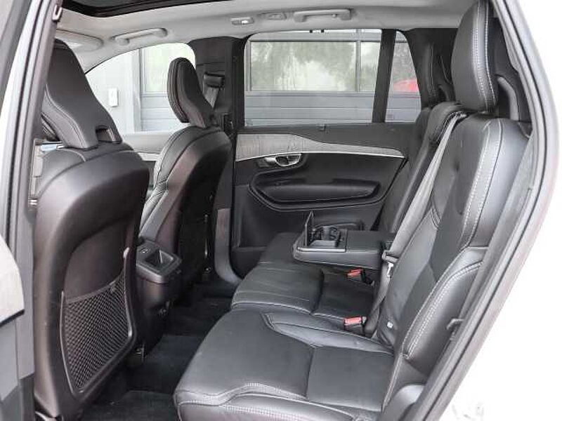 Volvo XC90 Plus Bright AWD B5 Diesel EU6d 7-Sitzer Allrad AD StandHZG digitales Cockpit Mem