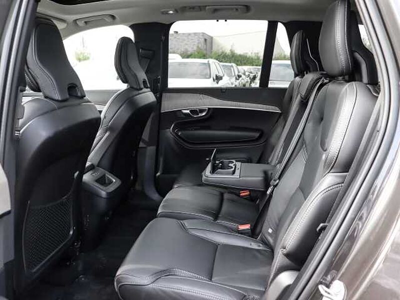 Volvo XC90 Plus Bright AWD B5 Diesel EU6d 7-Sitzer Allrad AD StandHZG digitales Cockpit Mem