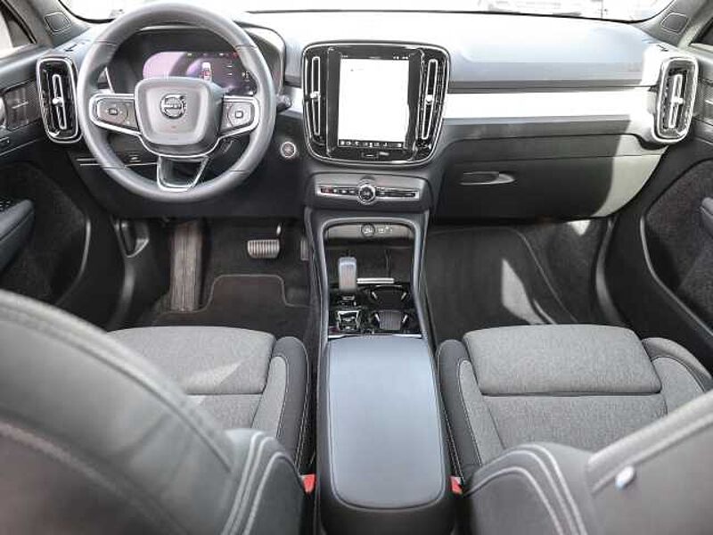 Volvo XC40 Plus Bright 2WD B3 EU6d digitales Cockpit Memory Sitze Soundsystem HarmanKardon