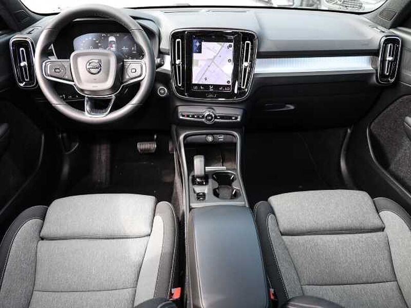 Volvo XC40 Core Recharge Plug-In Hybrid 2WD T4 Twin Engine EU6d StandHZG digitales Cockpit