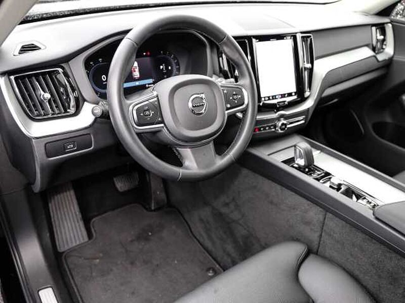 Volvo XC60 Core 2WD B4 Benzin EU6d StandHZG AHK digitales Cockpit Memory Sitze Soundsystem