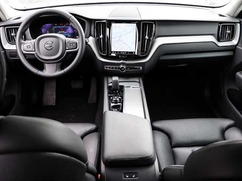 Volvo XC60 Core 2WD B4 Benzin EU6d digitales Cockpit Memory Sitze Soundsystem LED Scheinwer