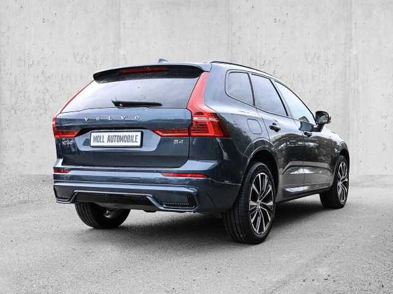 Volvo XC60 Plus Dark 2WD B4 Benzin EU6d StandHZG Leder digitales Cockpit Memory Sitze Sound