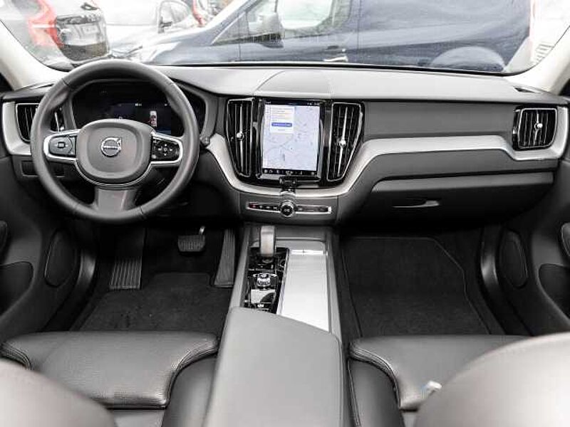 Volvo XC60 Plus Bright 2WD B4 Benzin EU6d digitales Cockpit Memory Sitze Soundsystem LED Sc