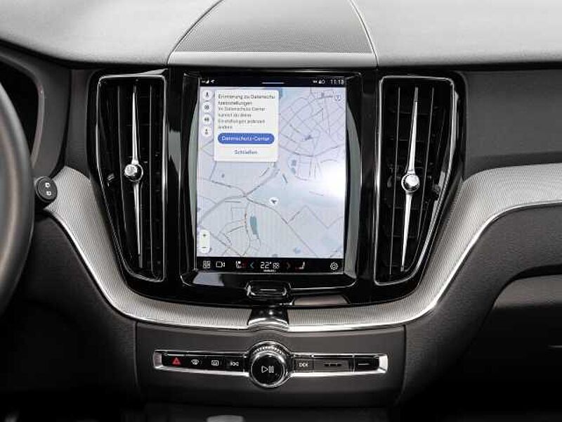 Volvo XC60 Plus Bright 2WD B4 Benzin EU6d digitales Cockpit Memory Sitze Soundsystem LED Sc