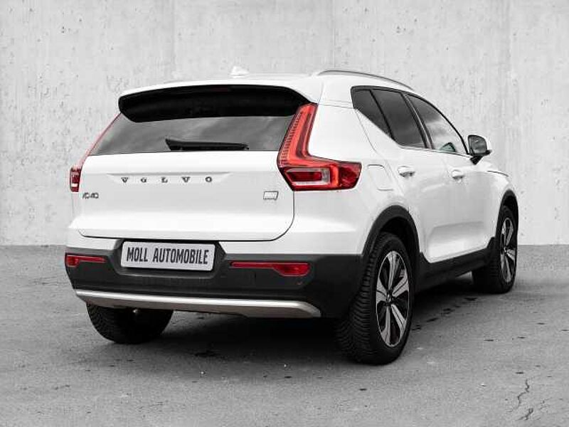 Volvo XC40 Core Recharge Plug-In Hybrid 2WD T4 Twin Engine EU6d