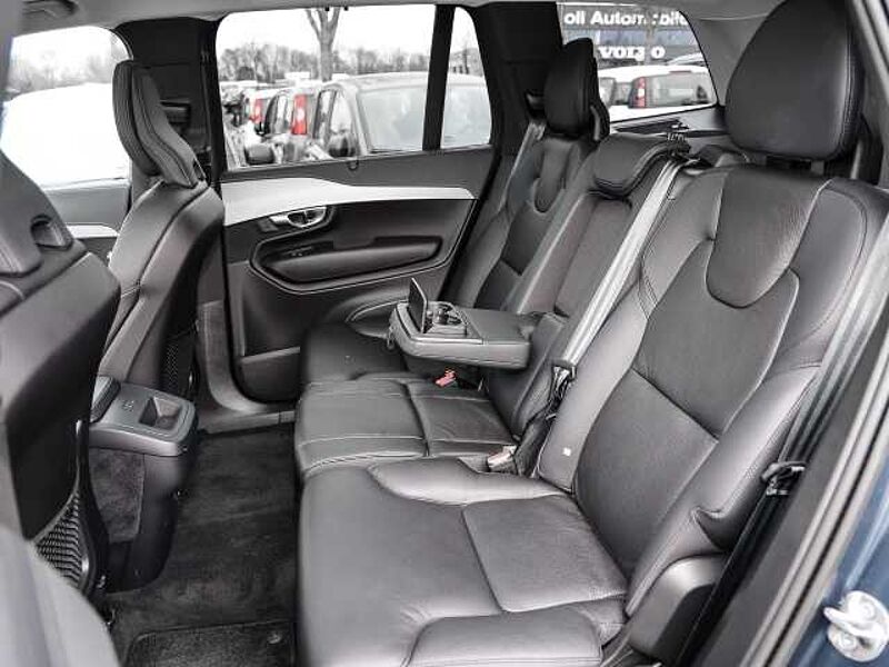 Volvo XC90 Plus Bright AWD B5 Diesel EU6d 7-Sitzer Allrad AD StandHZG AHK digitales Cockpit