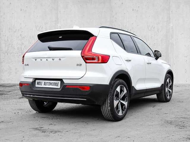 Volvo XC40 Plus Dark 2WD B3 EU6d Navi Leder digitales Cockpit Memory Sitze Soundsystem