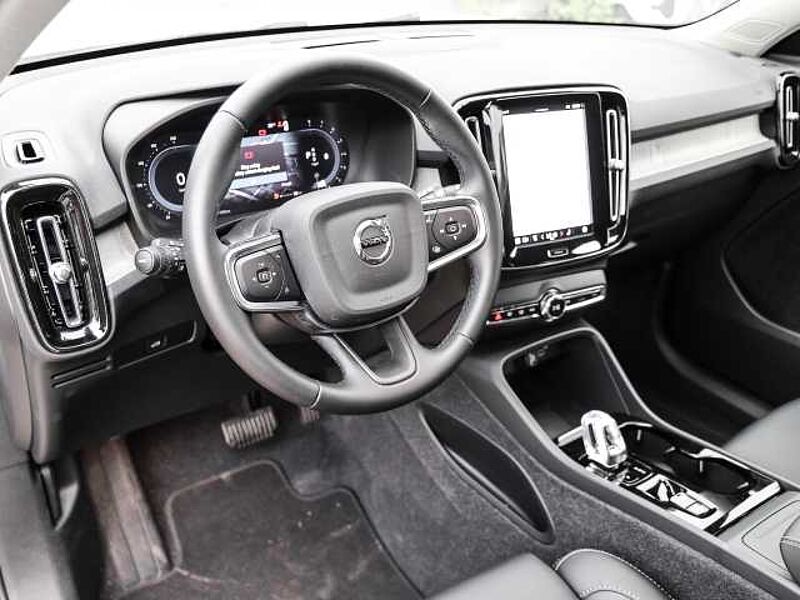 Volvo XC40 Plus Dark 2WD B3 EU6d Navi Leder digitales Cockpit Memory Sitze Soundsystem