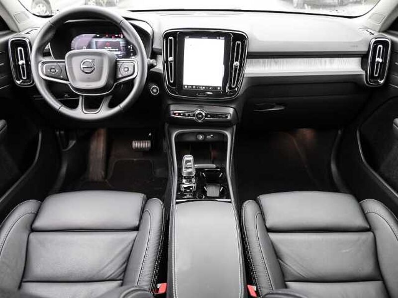 Volvo XC40 Plus Dark 2WD B3 EU6d Navi Leder digitales Cockpit Memory Sitze Soundsystem