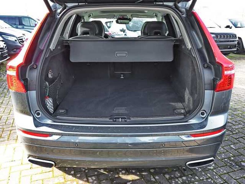 Volvo XC60 Inscription AWD B5 Benzin EU6d Allrad HUD StandHZG Navi Leder digitales Cockpit