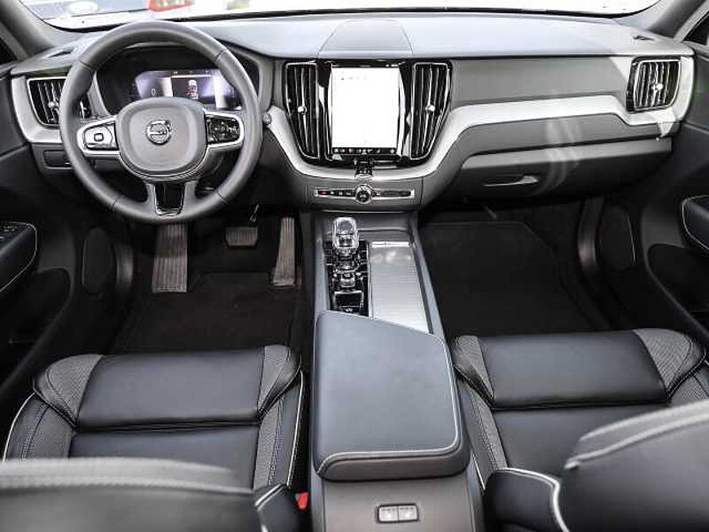 Volvo XC60 Plus Dark AWD B4 Diesel EU6d Allrad Leder digitales Cockpit Memory Sitze Soundsy