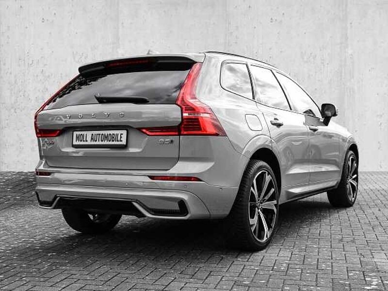 Volvo XC60 Ultimate Dark AWD B5 Benzin EU6d Allrad HUD StandHZG Leder digitales Cockpit Mem